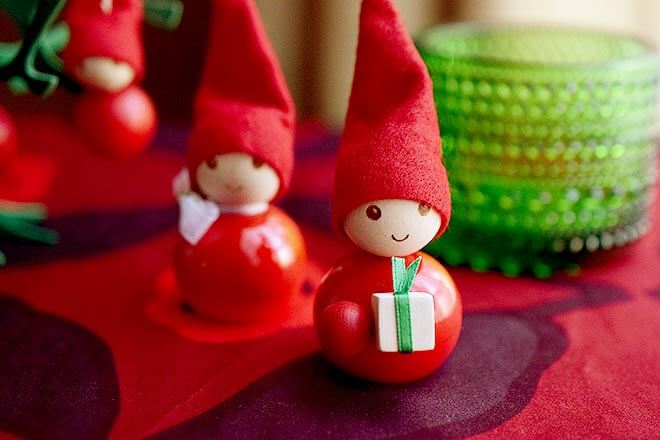 クリスマスまでに絶対欲しい サンタ人形ピックアップ きっとお気に入りに出会えます Te Nori てのり キャラクターこけしとぬくもりの木の人形