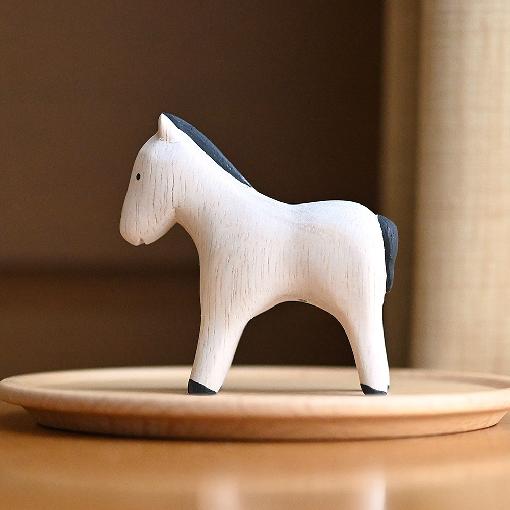＜★te-nori限定＞ ノルディカニッセ　ぬくもりいっぱいハグサンタさんとかわいいコウマの縁起物セット