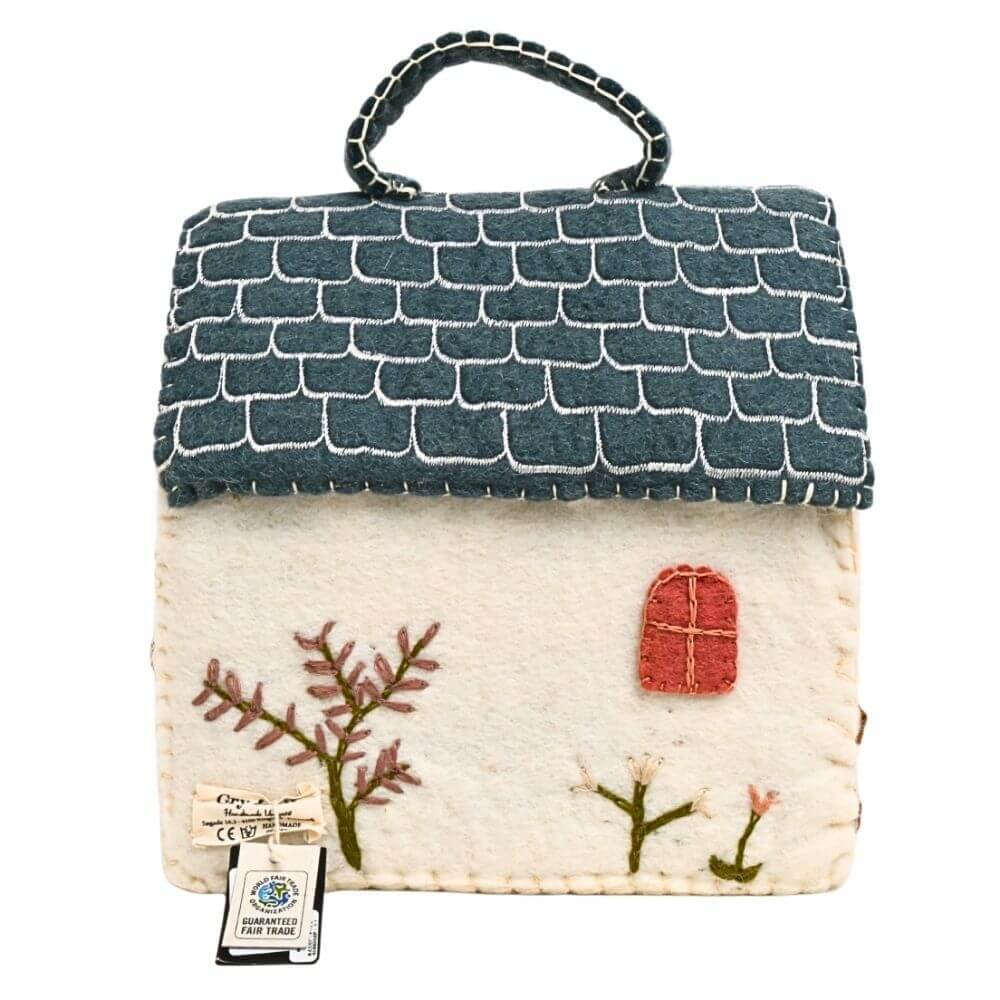 ドールハウス 青い屋根