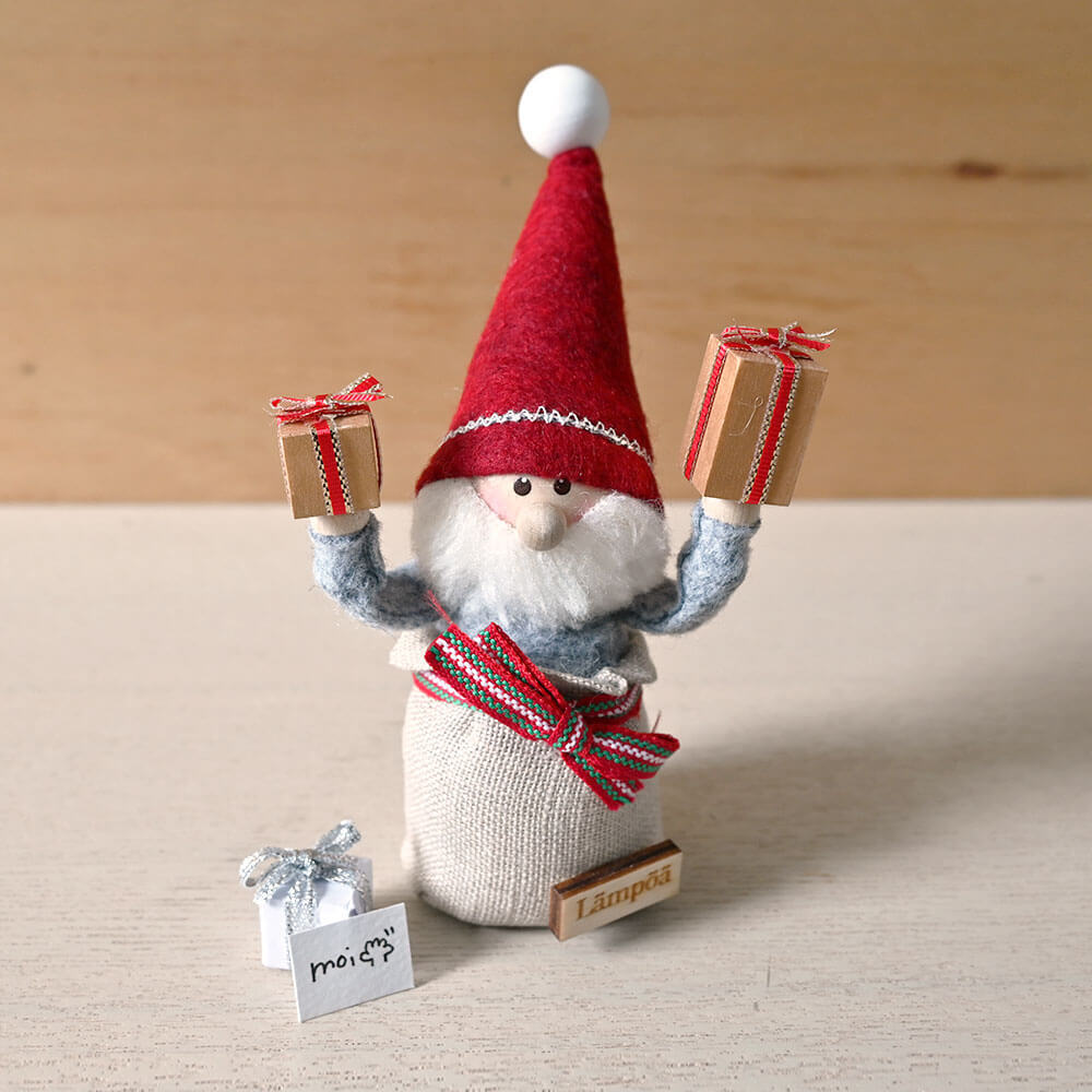 ＜★te-nori限定＞ ノルディカニッセ　おっちょこちょいサンタのクリスマスの準備セット（赤いリボンのプレゼント）