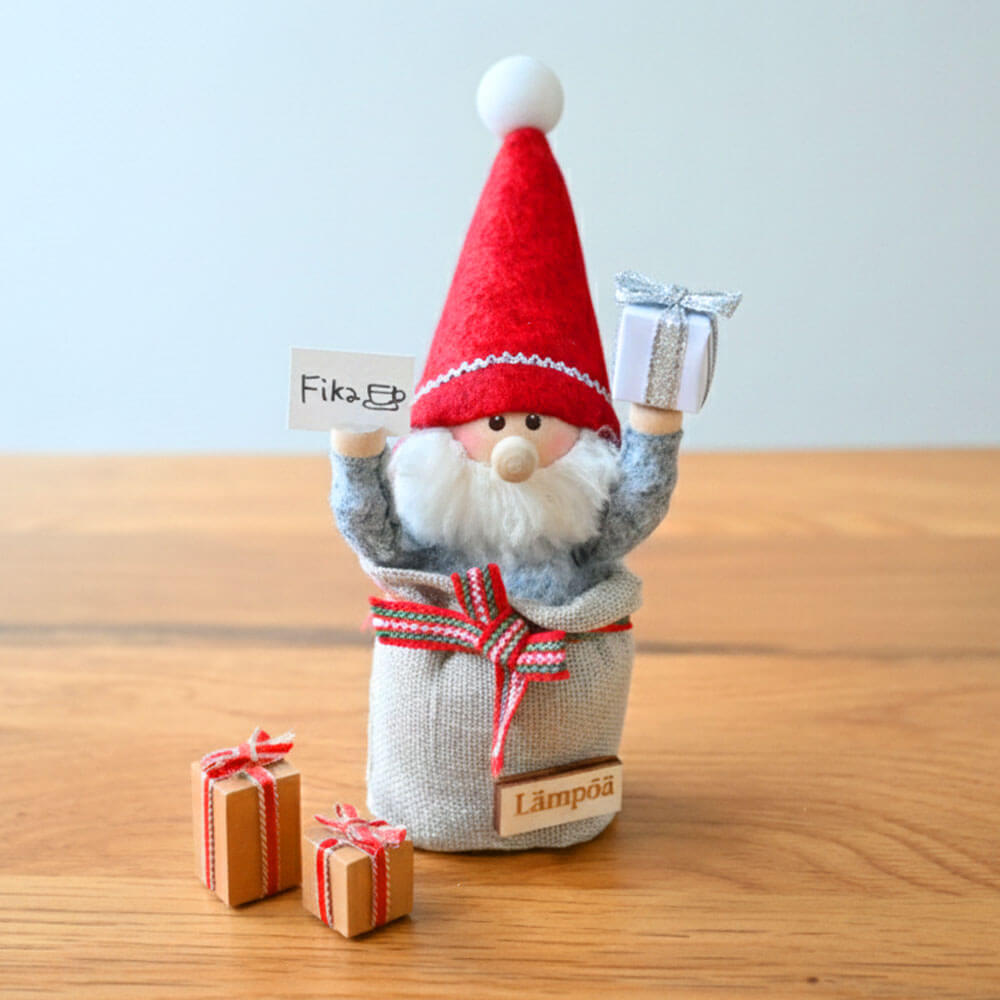 ＜★te-nori限定＞ ノルディカニッセ　おっちょこちょいサンタのクリスマスの準備セット（赤いリボンのプレゼント）