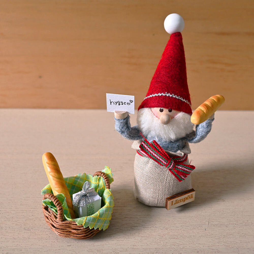 ＜★te-nori限定＞ ノルディカニッセ　北欧の小さなパン屋さん！ お腹も心も満たす、袋に入ったサンタさんの至福の時セット（フランスパン）