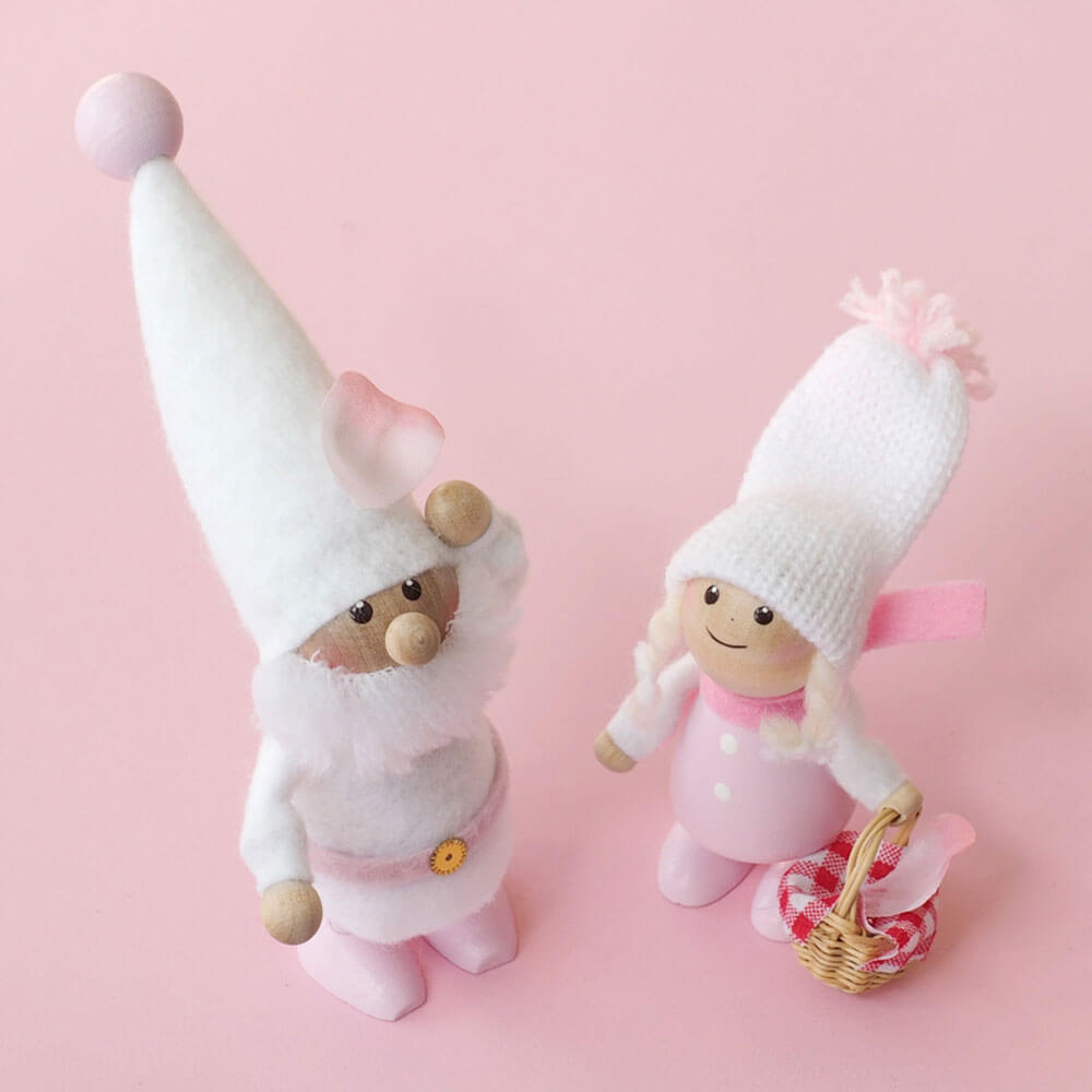 ノルディカニッセ　さくらニッセ 春を運ぶサンタと女の子セット