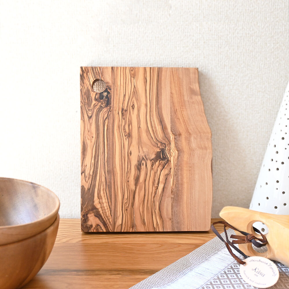 OLIVEWOOD　CUTTING　BOARD