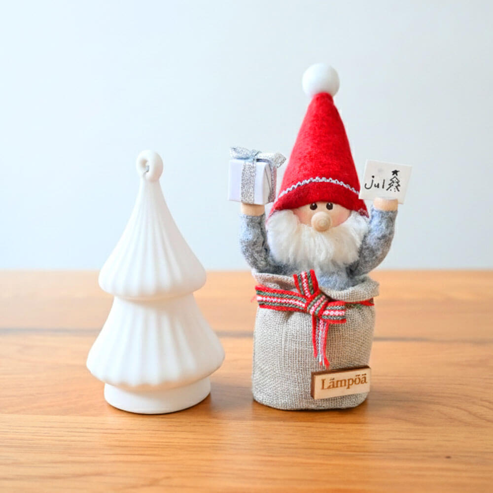 ＜★te-nori限定＞ ノルディカニッセ　小さな灯りがともる、袋に入ったサンタとぬくもりツリーのクリスマスセット