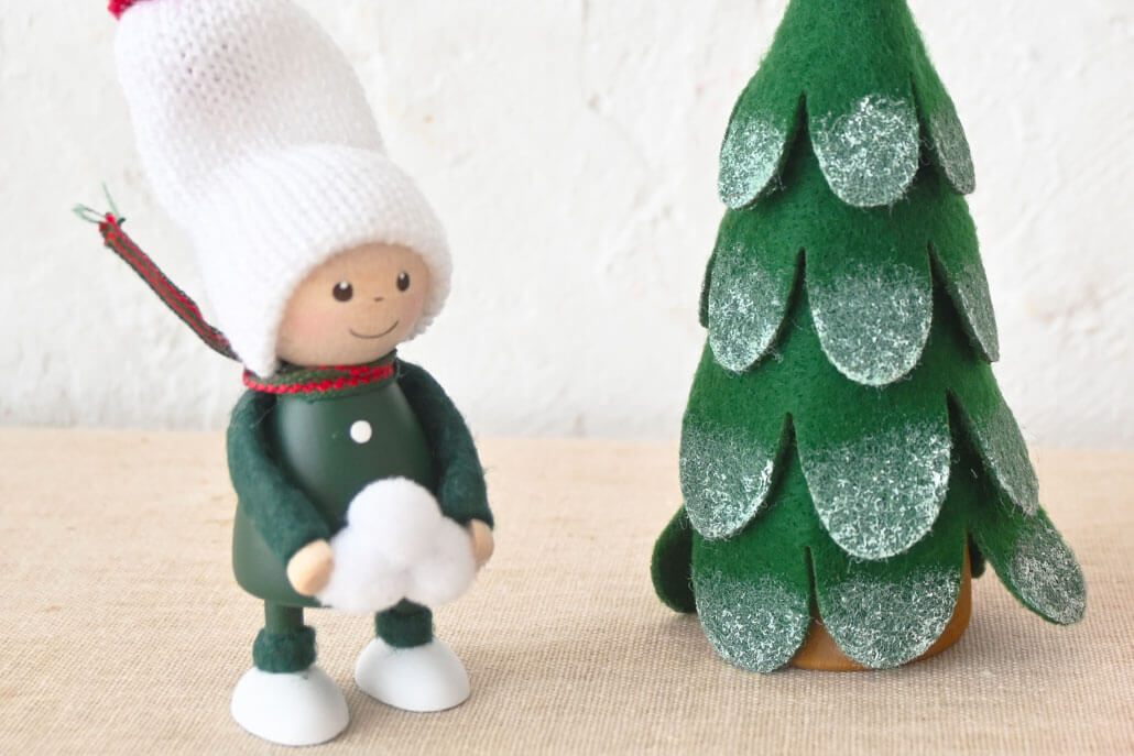 ノルディカニッセ　雪遊びをする男の子　【10月上旬～中旬発送予定】
