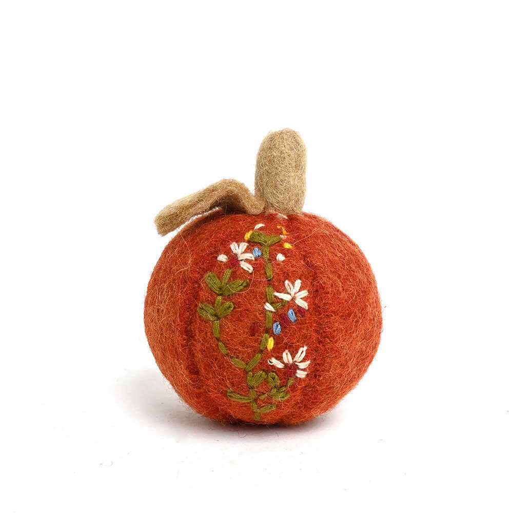 カボチャ　刺繍　ラスティレッド
