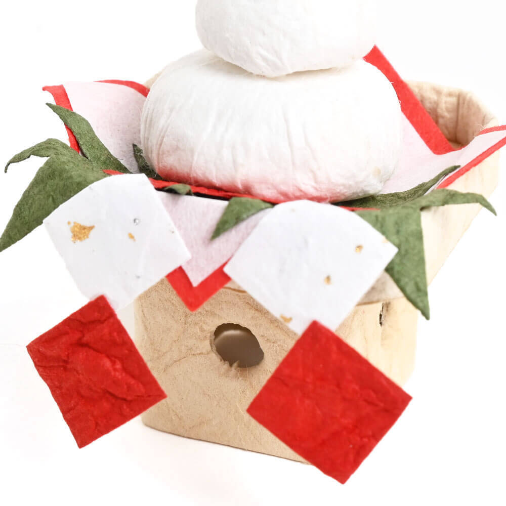 ＜★te-nori限定＞ ノルディカニッセ　クリスマスからお正月まで飾れる！ プレゼント袋に入ったサンタさんとお供えもちの縁起物セット