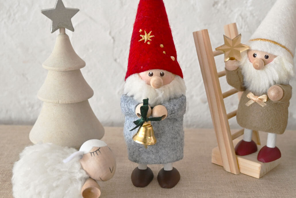 ノルディカニッセ　ベルを持ったサンタ　From Nisse　【10月上旬～中旬発送予定】