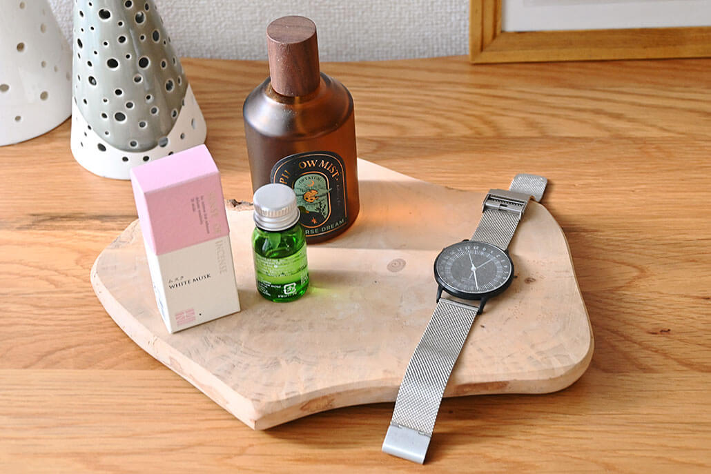 OLIVEWOOD　CUTTING　BOARD（MULTI）ミルクティー